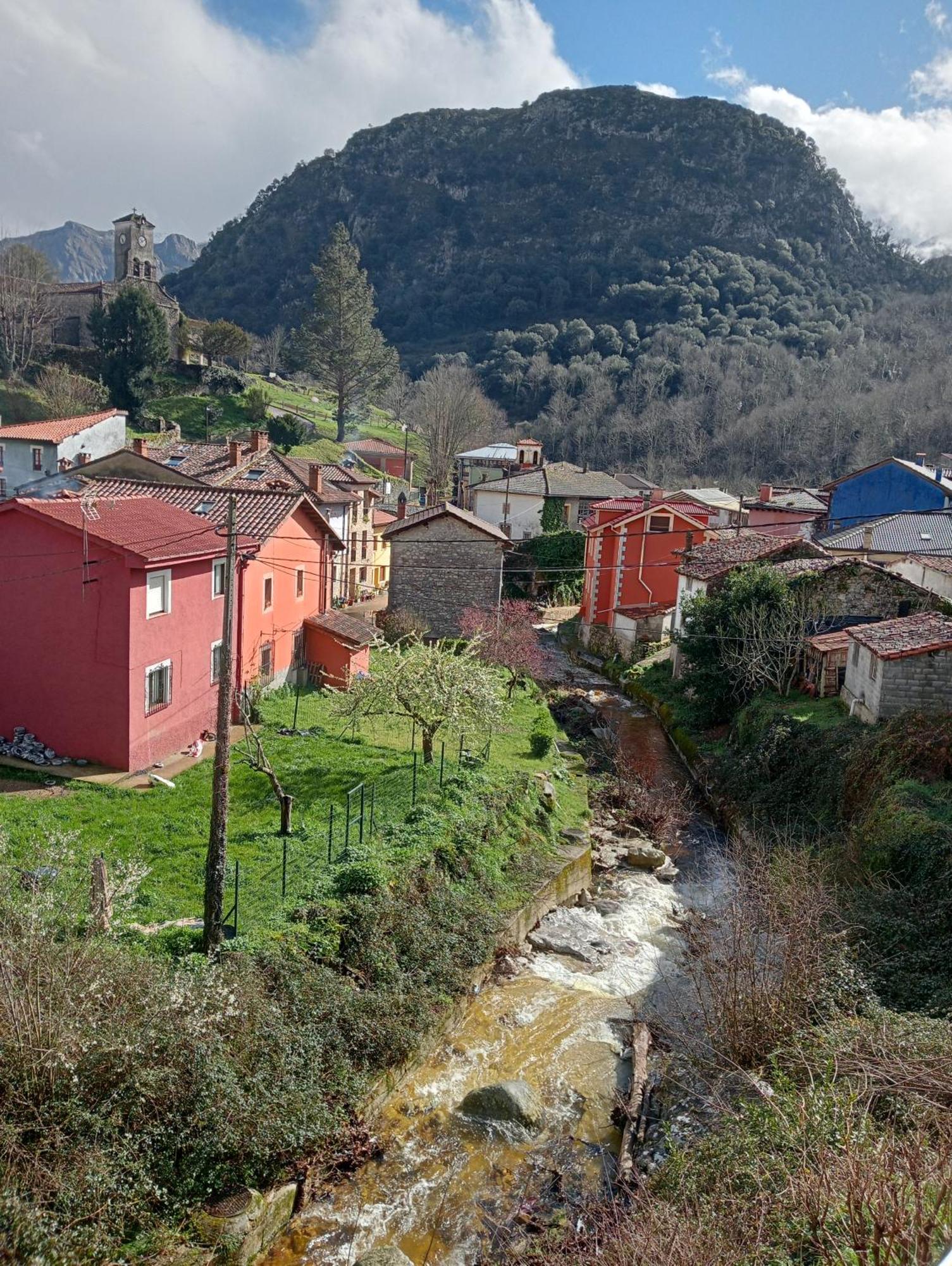 Apartmán Cabrales Sol Carrena de Cabrales Exteriér fotografie
